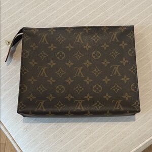 Louis Vuitton Poche Toilette GM